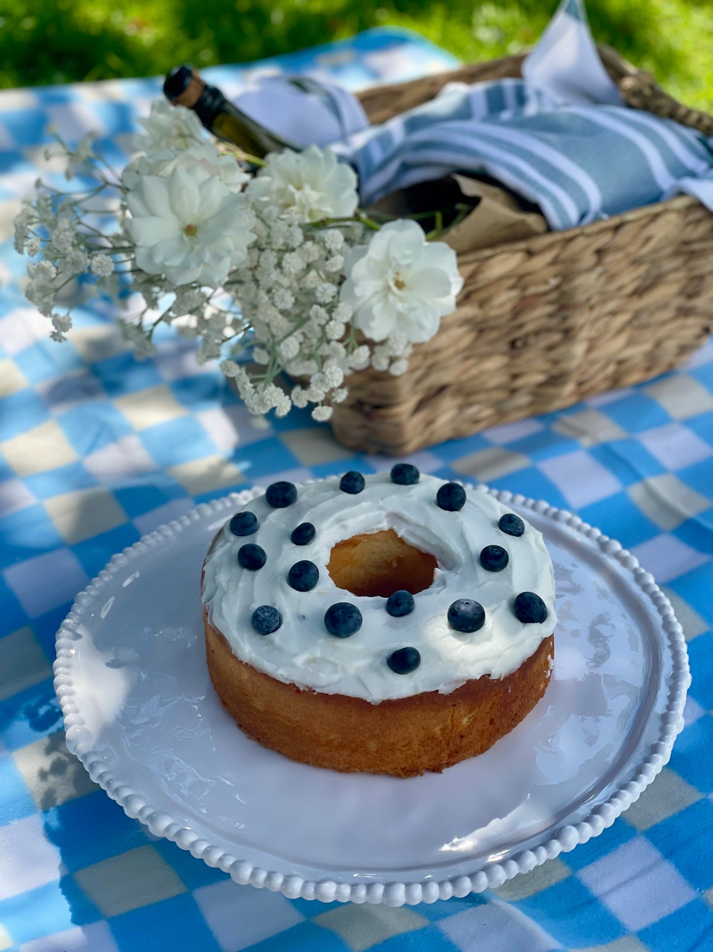 Pearl Cake Stand
